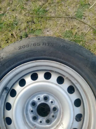 Neumático 205/65 R15 94W