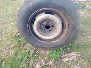 Neumático 205/65 R15 94W