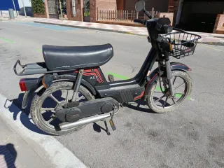 Vespin ALX Negra