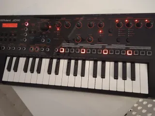 Roland JD-Xi Sintetizador Nuevo precio negociable