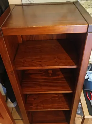 Estantería de pino macizo