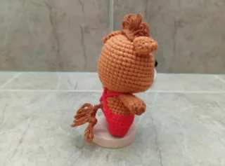 Toro crochet ganchillo amigurumi con base madera!
