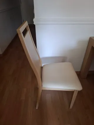 Mesa de comedor y 6 sillas madera