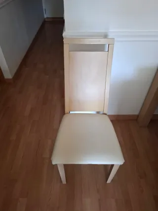 Mesa de comedor y 6 sillas madera