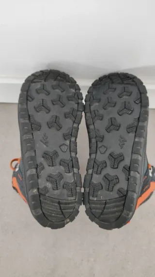 Botas senderismo Quechua Talla 33 Impermeables