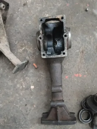 Carcasa Rotavator Alfa.Pieza 2ª mano,corona y eje.