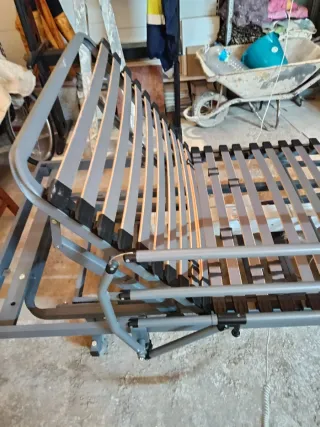 Cama articulada eléctrica con carro elevador