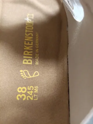 Sandalias Birkenstock Beige con Tachuelas Plata