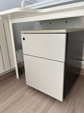 Escritorio Ikea Fredde Blanco + cajonera