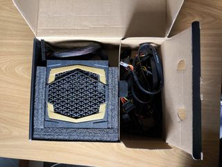 Fuente Alimentación FSP 400W 80 Plus Gold 0dB