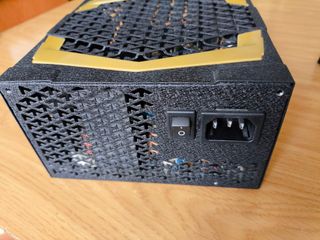 Fuente Alimentación FSP 400W 80 Plus Gold 0dB