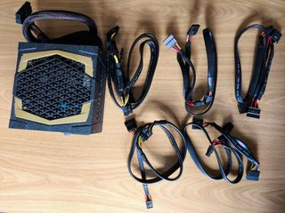 Fuente Alimentación FSP 400W 80 Plus Gold 0dB