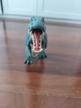 Dinosaurio Ichthyovenator Mattel