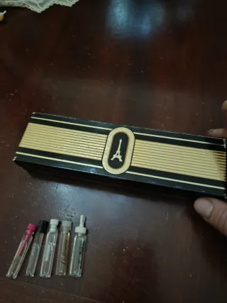Scatola profumini francesi vintage