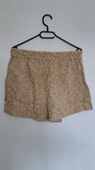 Shorts Zara Beige Estampado Floral