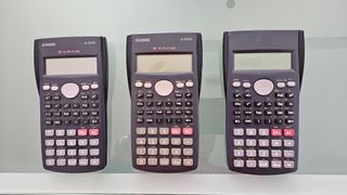 Calculadora Científica Casio fx-82MS