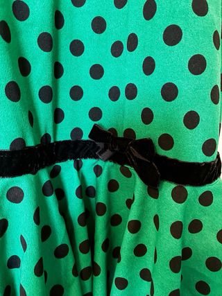 Traje de flamenca súper cómodo, corte actual.