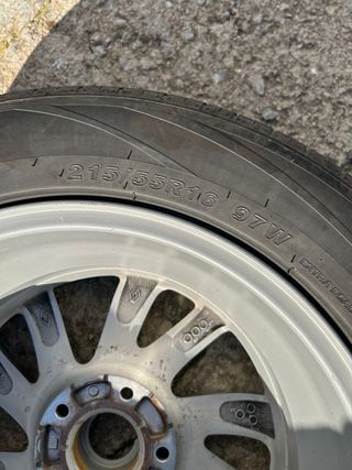 Llantas de aleación plateadas