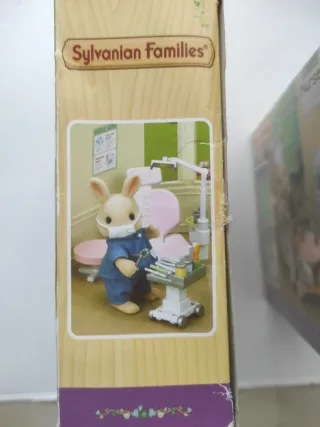 2 lote Sylvanian  Dentista y Enfermera