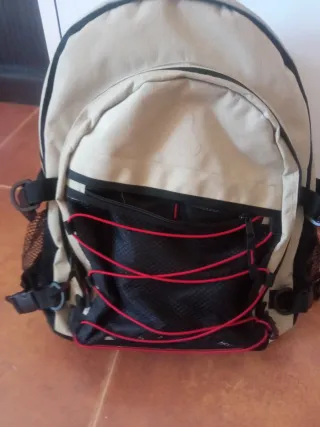 Mochila Verde y Negra