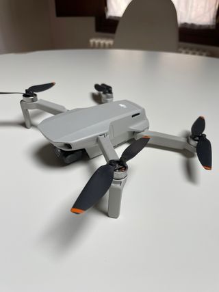 Drone DJI Mini 2 - 249gr