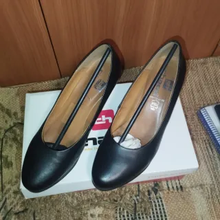 Zapatos Flamenca/Sevillanas Piel Negros