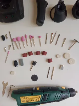 Herramienta Rotativa Portátil 12V 2.0Ah, 28000RPM