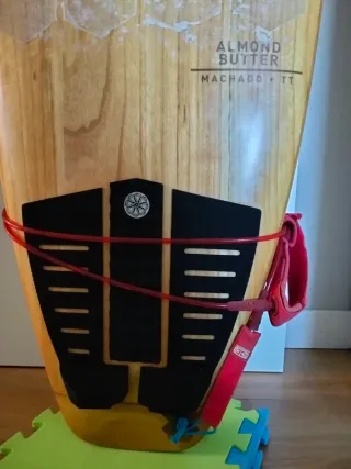 Tabla de surf Almond Butter Machado