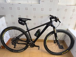 Bicicleta Cube Reaction Carbono