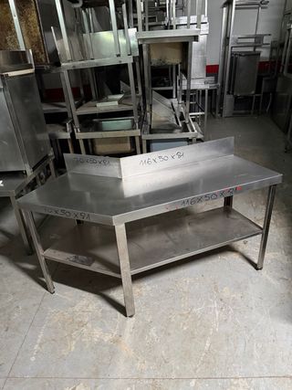 Mesa de acero CURVA inoxidable industrial