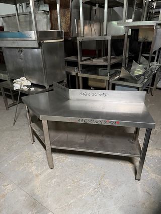 Mesa de acero CURVA inoxidable industrial