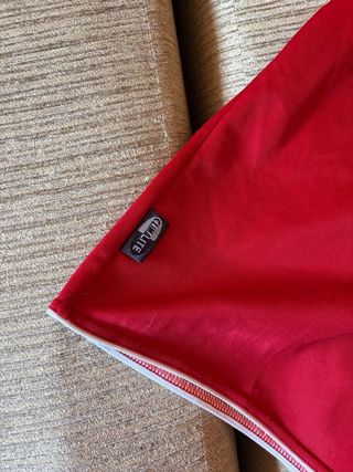 Pantalón corto Adidas rojo