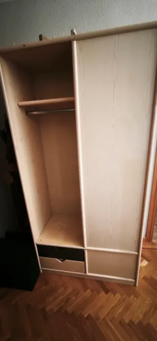 Armario madera pino maciza