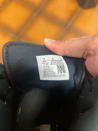 Nike Air Jordan 1 Mid Negro/Rojo Chile