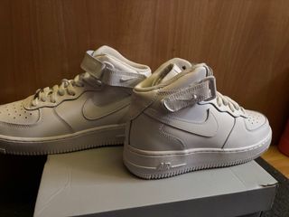 Nike Air Force 1 Mid Talla 38.5