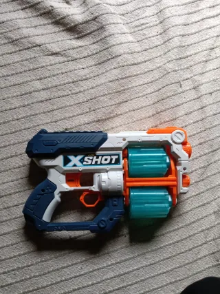 Lote Pistolas Nerf y Accesorios