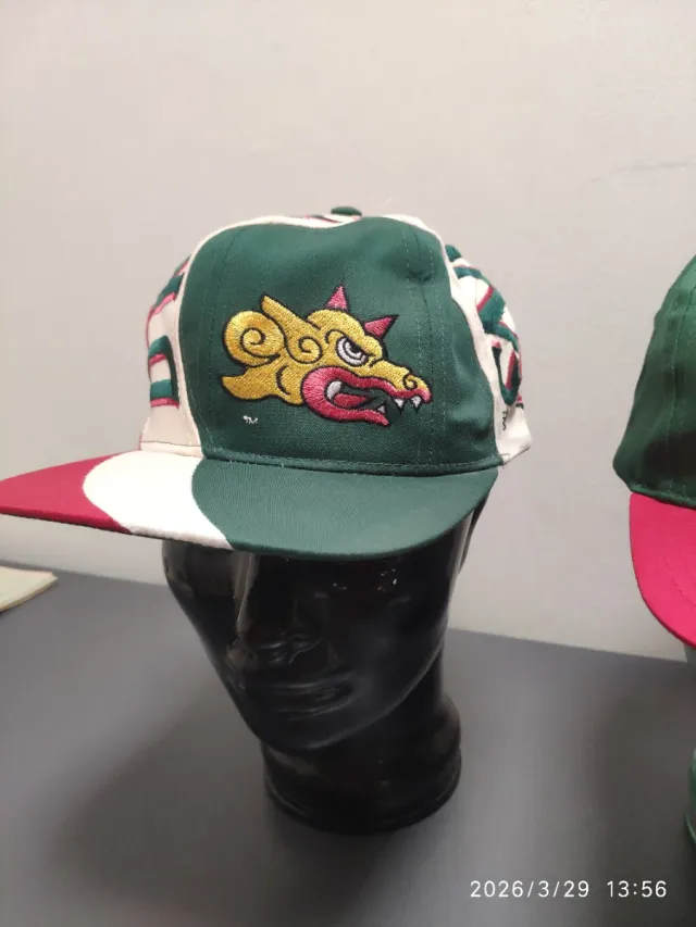2 Gorras Vintage Barcelona Dragons NFL gorra