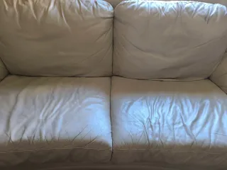 Sofá de cuero beige 3+2 plazas