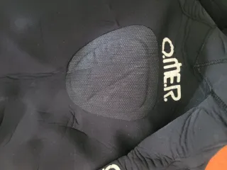 Traje de buceo Omer con capucha