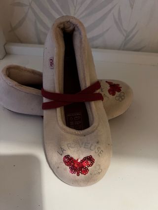 Zapatos bailarina niña rojos y blancos