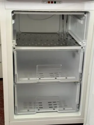 Congelador Ansonic blanco