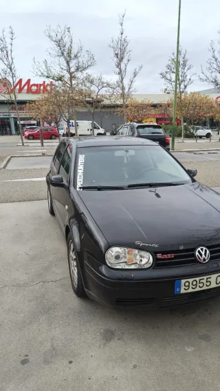 Volkswagen Golf 2003