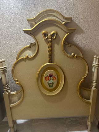 2 Cabeceros Beige y Dorado