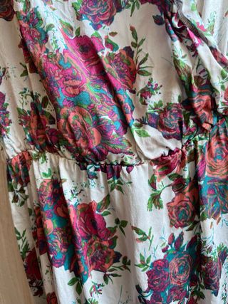 Vestido Zara floral talla única