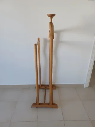 Galán de noche madera antiguo