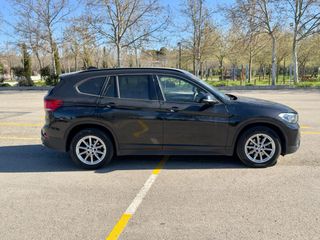 BMW X1 xDrive18d-ano 2021