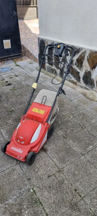 Cortacésped Eléctrico Sterkins 1100W 32 EP
