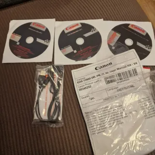 Cámara Canon EOS 1100D EF-S 18-55mm IS Kit