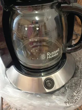 Cafetera Russell Hobbs 1.25L Negra