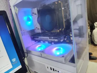 PC Gamer Básico Blanco